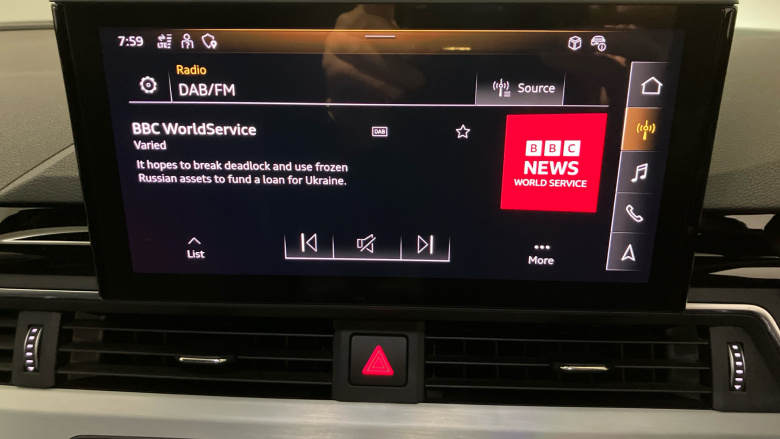 Audi A4 35 TFSI S Line 5dr S Tronic Petrol Estate